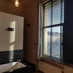 住宿加早餐酒店 Peter House 尼维尔