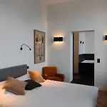 Peter House 尼维尔