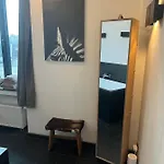 住宿加早餐酒店 Peter House 尼维尔