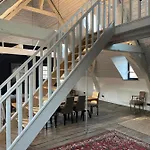 Peter House 4*