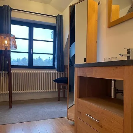 Peter House Frühstückspension 4*