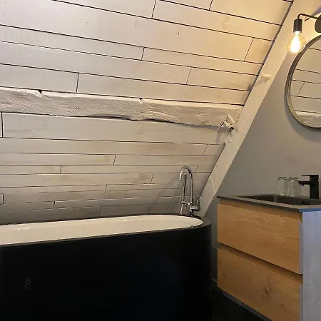 Peter House 4*
