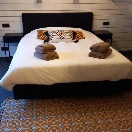 Peter House 3* Nivelles