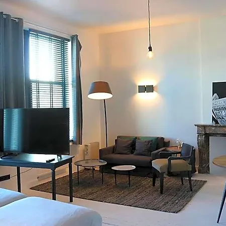 Bed & Breakfast Peter House 4*