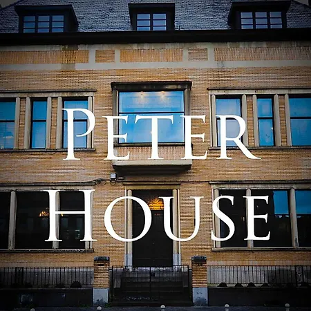 Peter House 4*