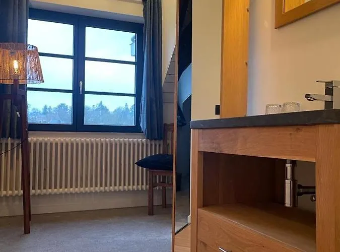 Peter House Bed & Breakfast 3*