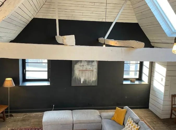 Peter House Bed & Breakfast 3*